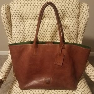 Dooney and Bourke Florentine Medium Russel